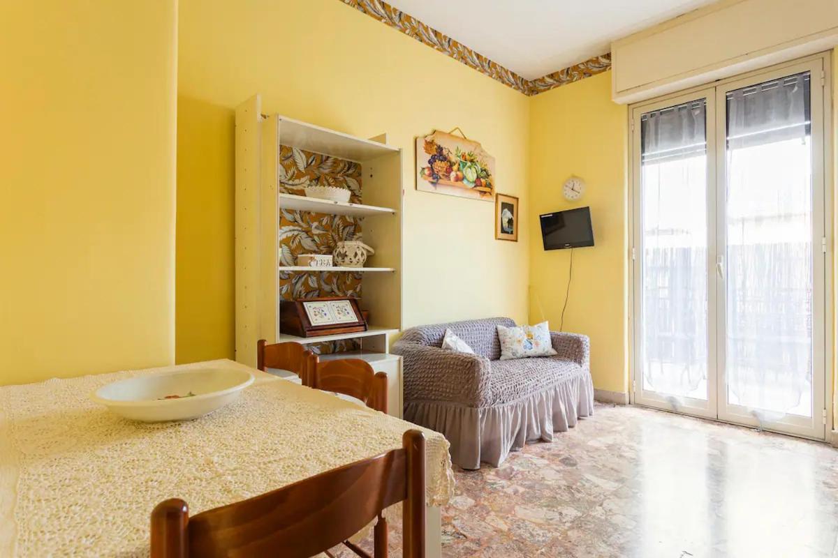 Top Floor Apartment Near Historic Fortino Catania Bagian luar foto
